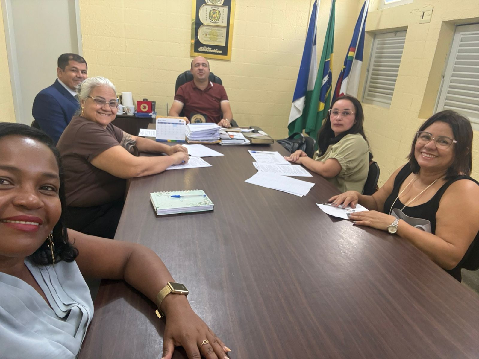 REUNIÃO: Sinprome e Gestão Municipal debatem pauta de reivindicações dos profissionais da educação para 2026
